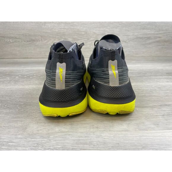 Altra Men's Gray and Yellow Running Shoes - Picture 4 of 11